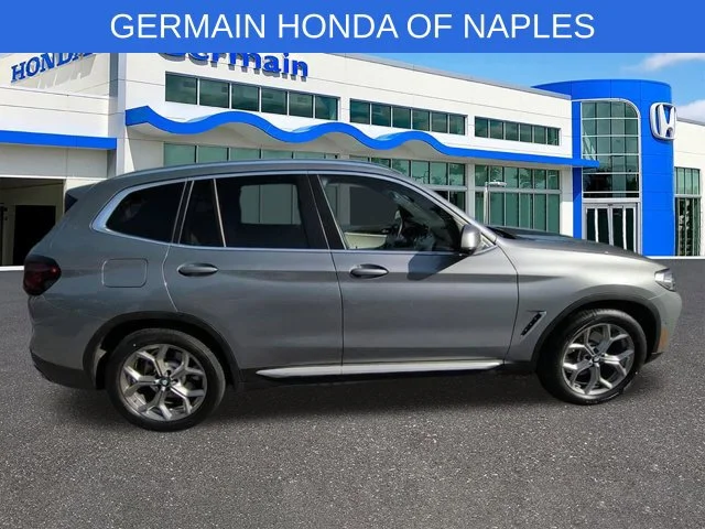 Used 2023 Gray Metallic BMW sDrive30i image 4