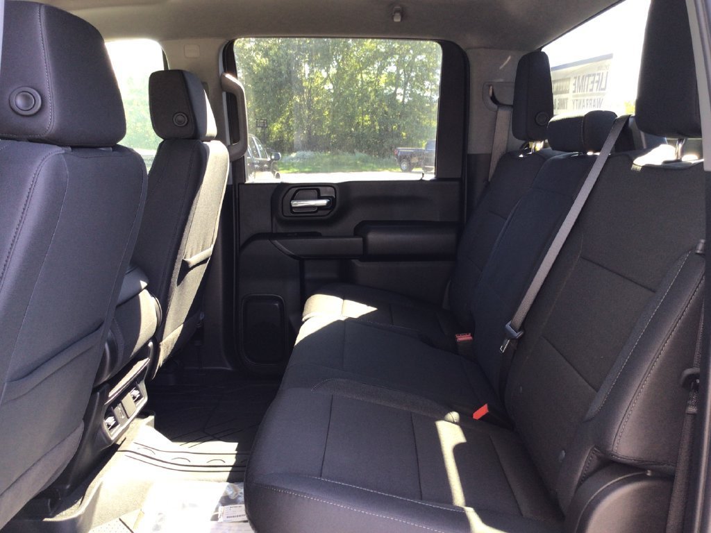 2026 Chevrolet Silverado 2500 HD Custom - Photo 33