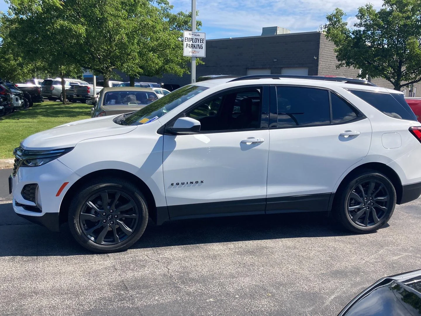 Used 2023 Summit White Chevrolet RS image 4