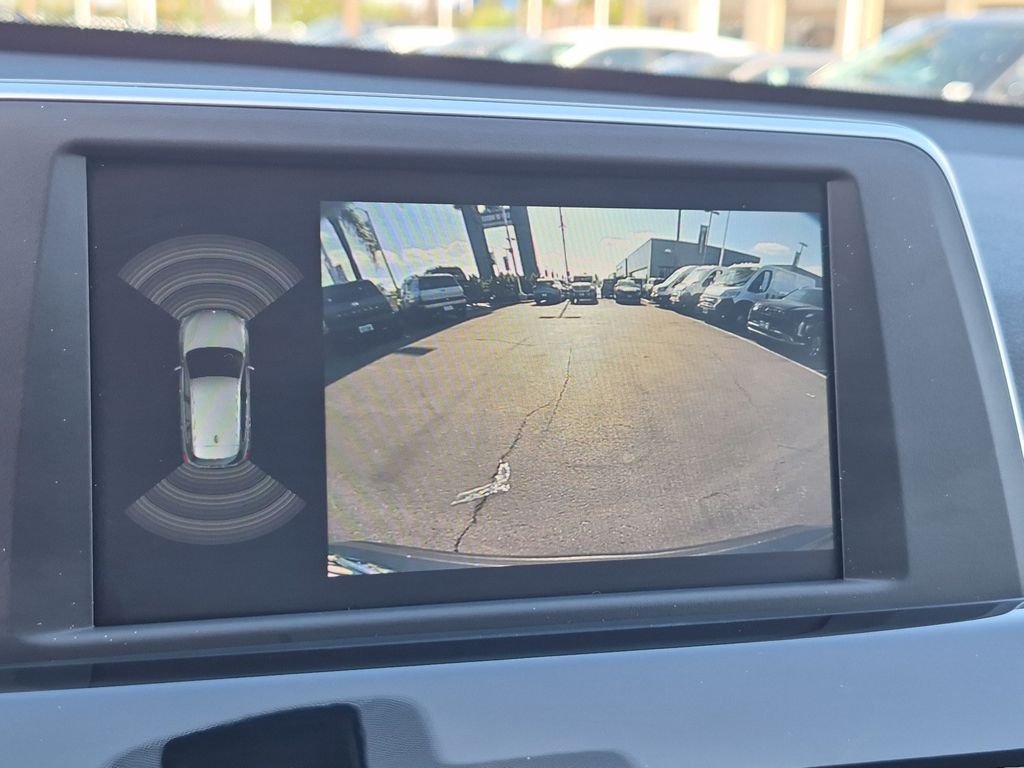 Used 2018 Gray BMW sDrive28i image 22