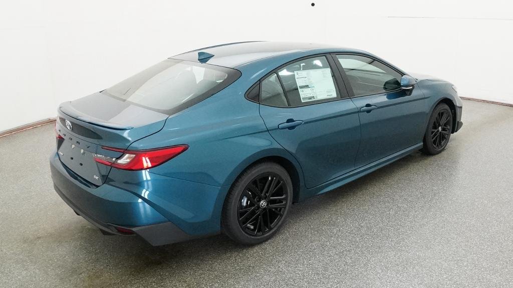 New 2026 Ocean Gem Toyota SE image 18