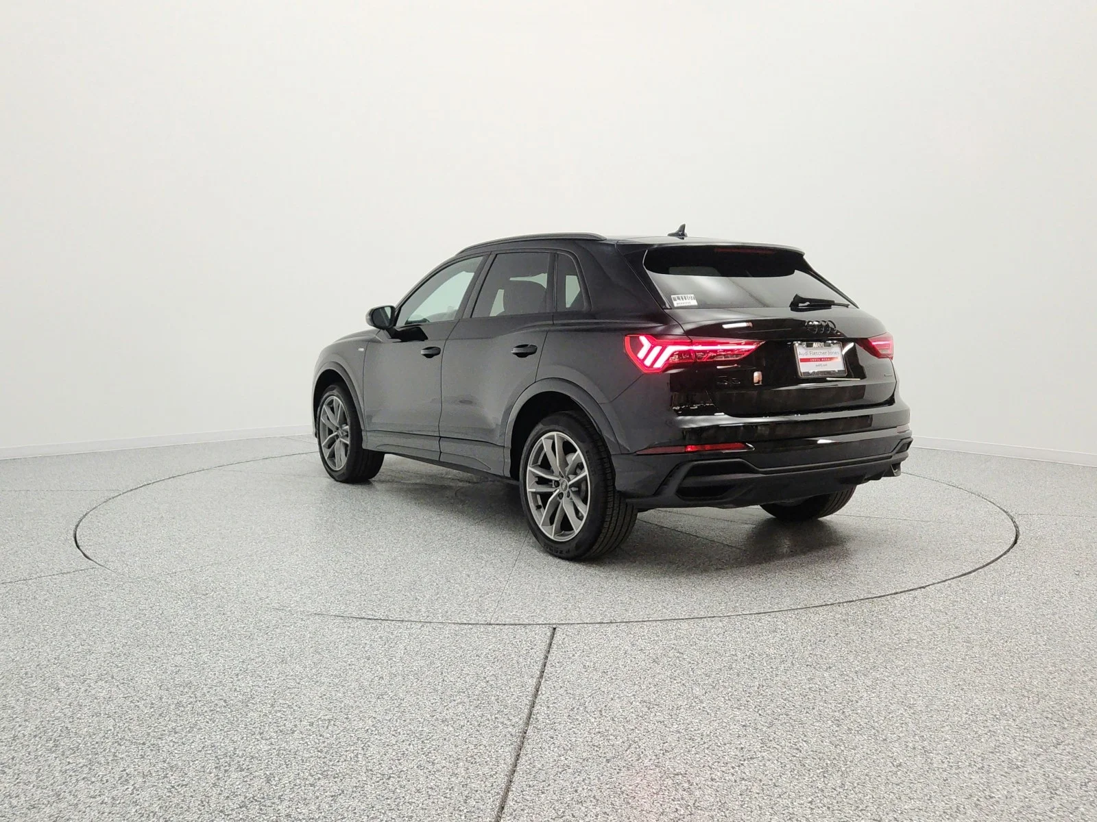Used 2025 Mythos Black Metallic Audi S line Premium image 7