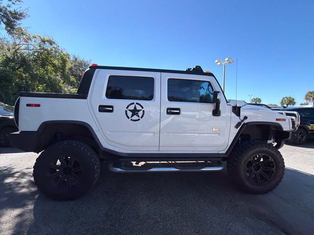 Used 2006 White HUMMER Base image 4