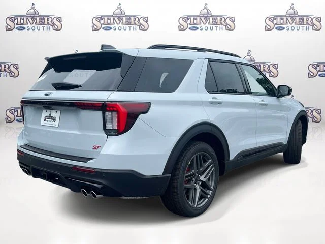 New 2026 White Ford ST image 3