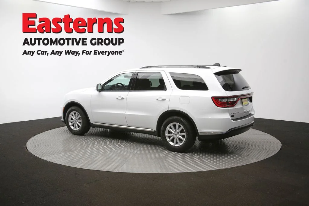 Used 2023 White Dodge SXT image 59