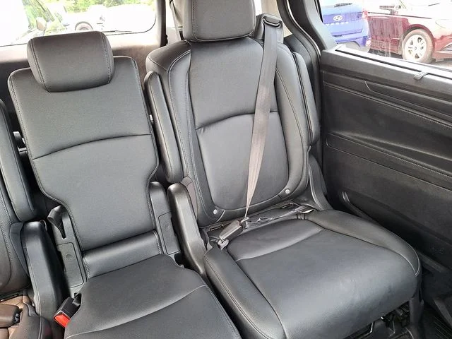 Used 2025  Honda EX-L image 20