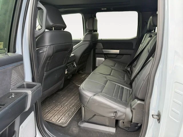 Used 2025  Ford Platinum image 13