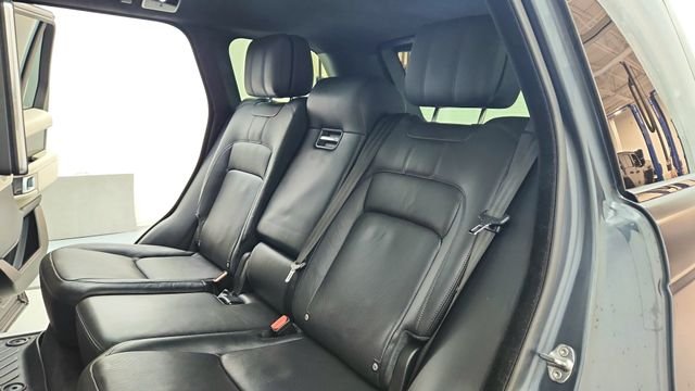 Used 2019 Gray Land Rover 5.0L V8 Supercharged image 21