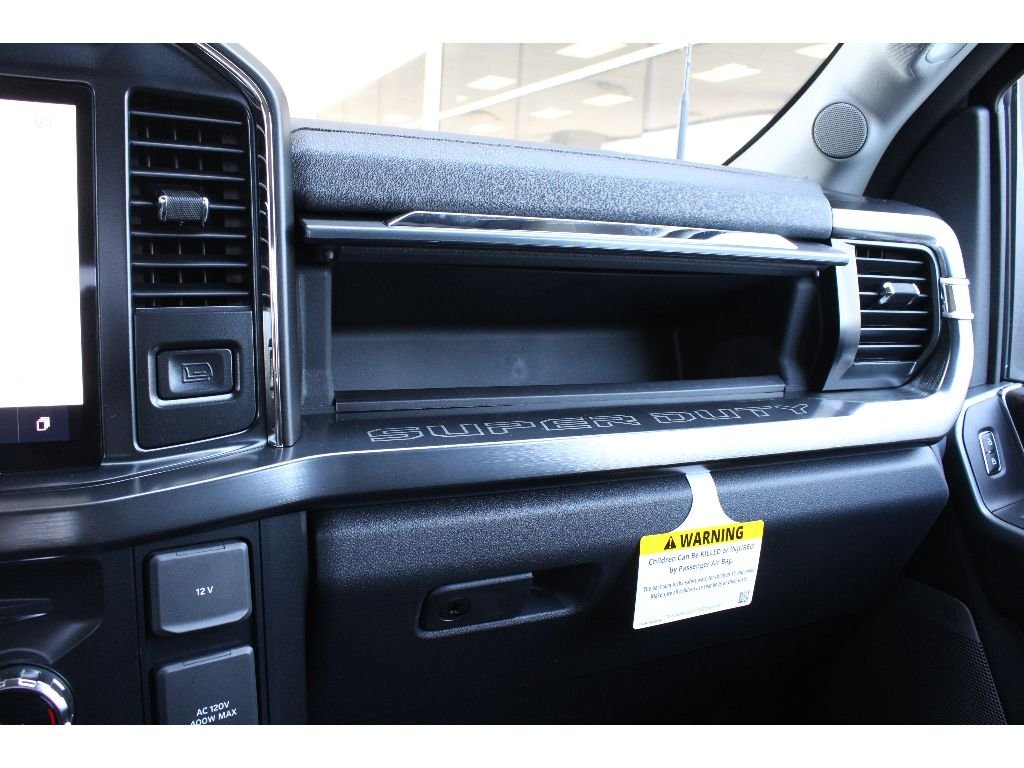 New 2026 Glacier Gray Metallic Tri-Coat Ford LARIAT image 10