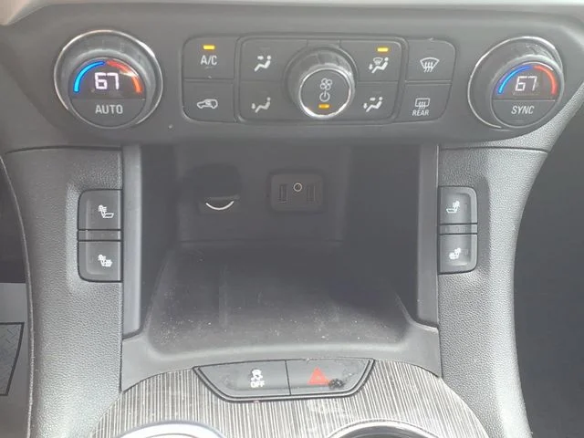 Used 2019 White GMC SLT-2 image 31