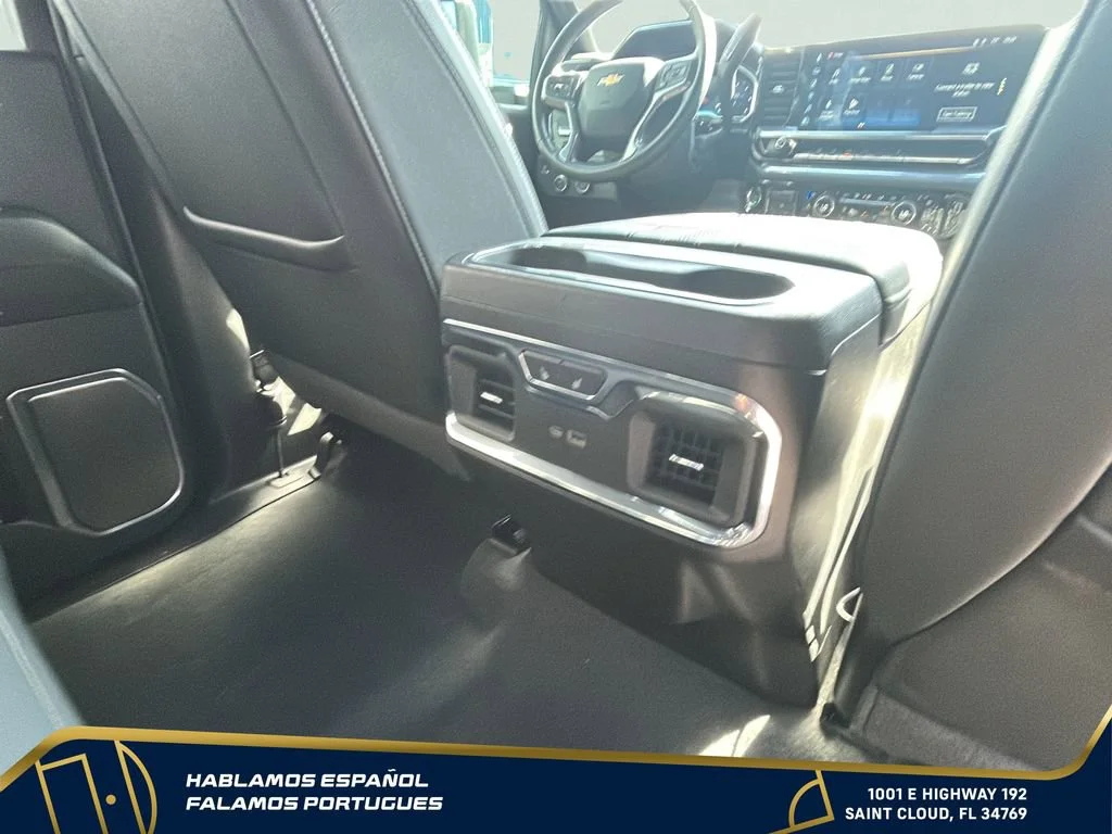 Used 2024 Black Chevrolet High Country image 34