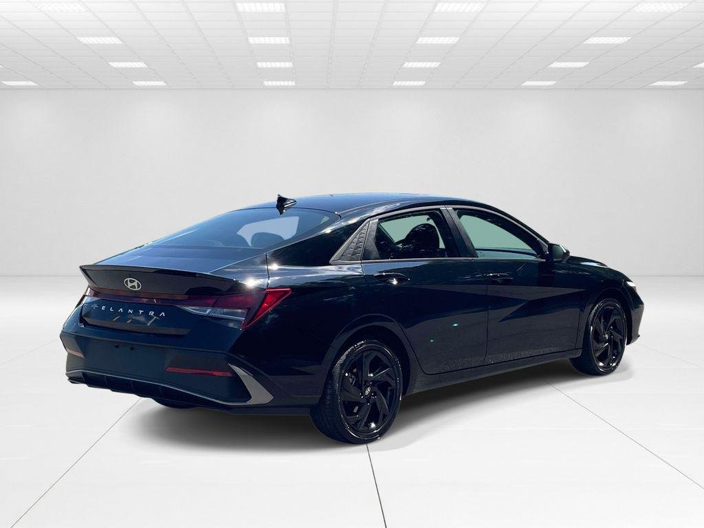 New 2026 Black Hyundai SEL Sport Plus image 6