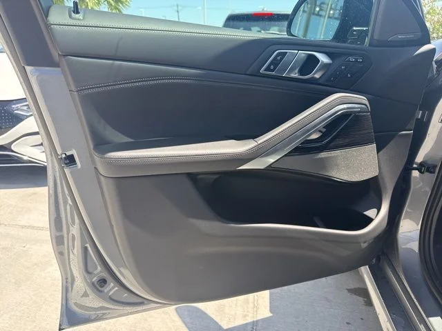 New 2027 Skyscraper Grey Metallic BMW xDrive40i image 12
