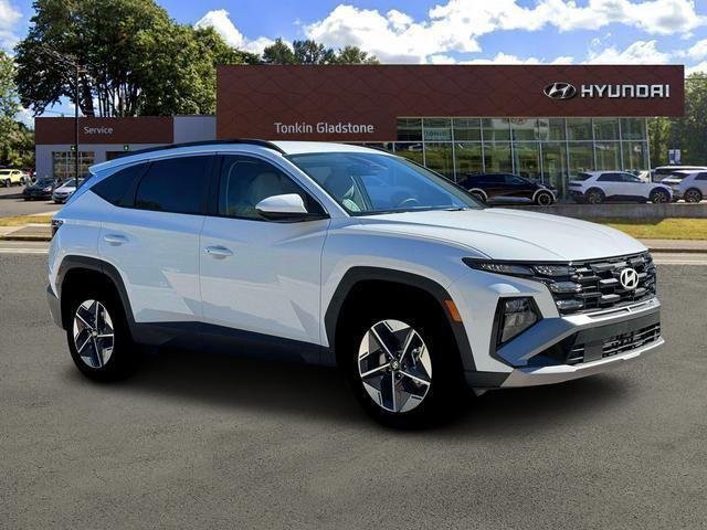 New 2026 White Pearl Hyundai SEL AWD image 10