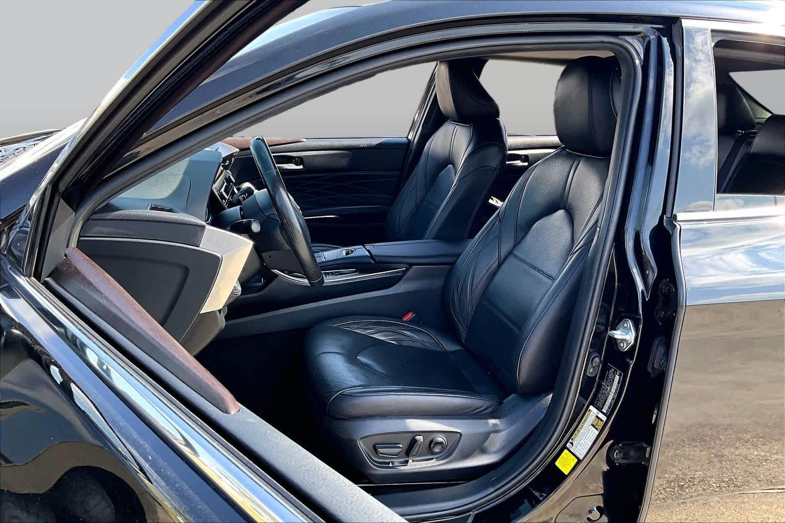 Pre-Owned 2021 Toyota Avalon Hybrid Limited