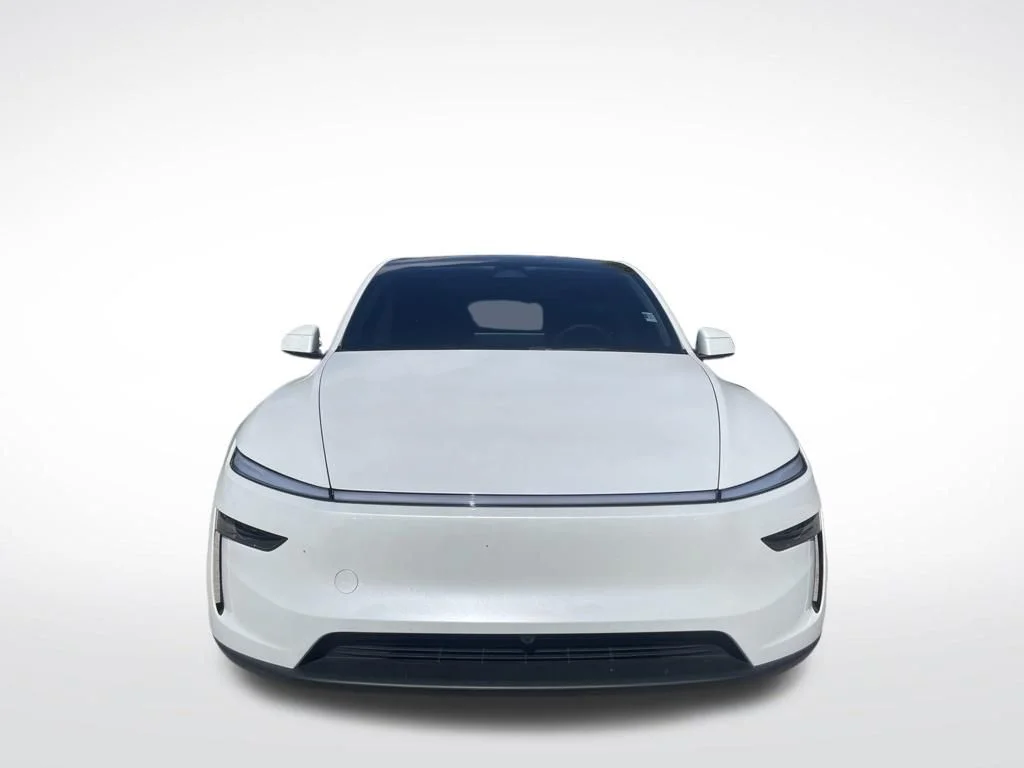Used 2026 Pearl White Multi Tesla  image 3