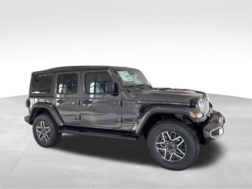 2025 Jeep Wrangler 4-Door Sahara - Photo 2
