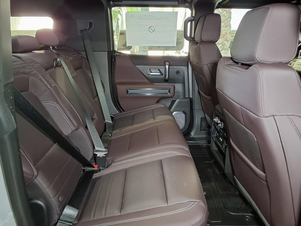 2026 GMC HUMMER EV 2X - Photo 7