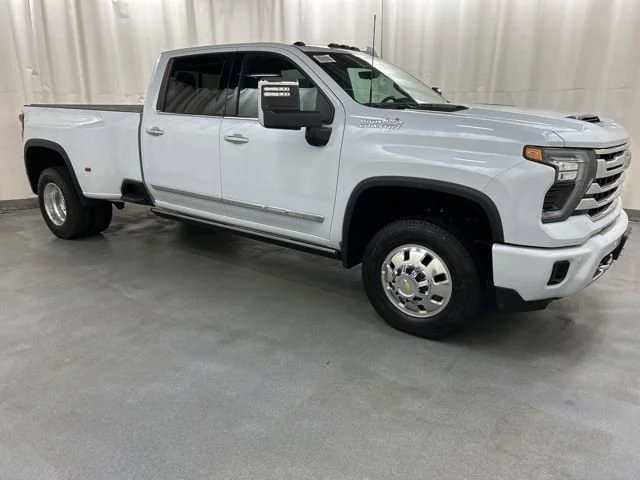2026 Chevrolet Silverado 3500 HD High Country DRW