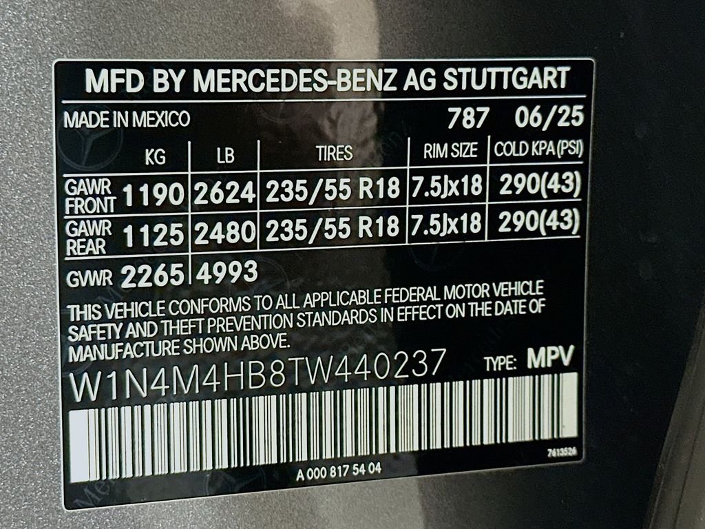 Used 2026 Gray Mercedes-Benz GLB 250 image 30