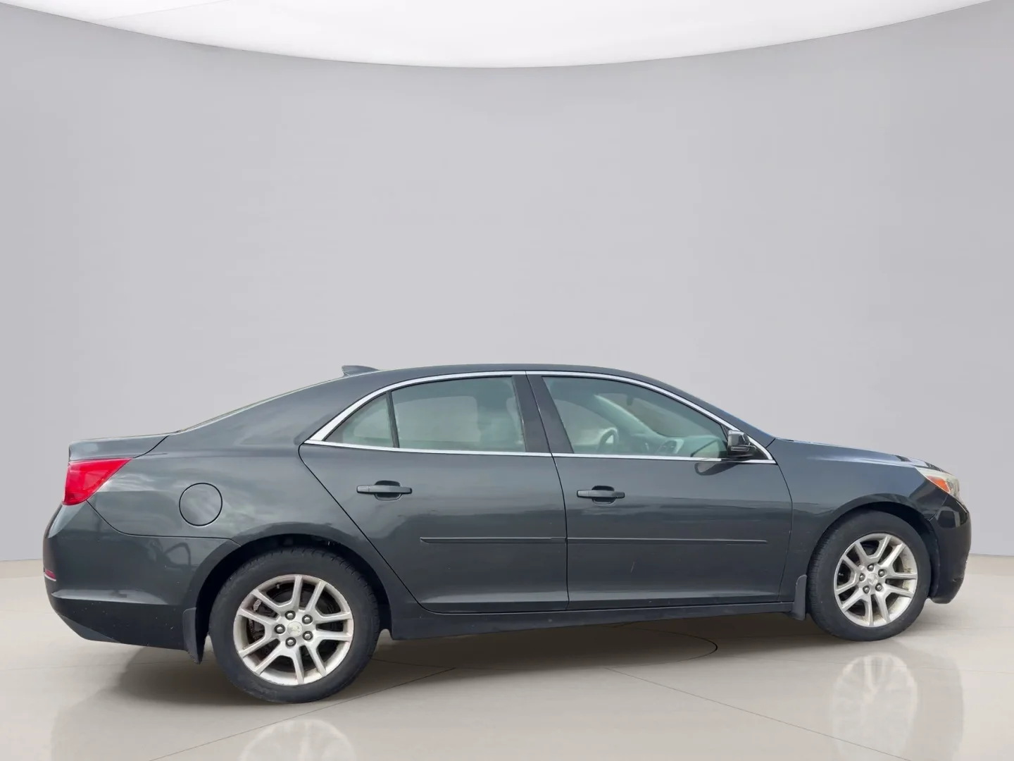 Used 2015 Black Chevrolet 1LT image 6