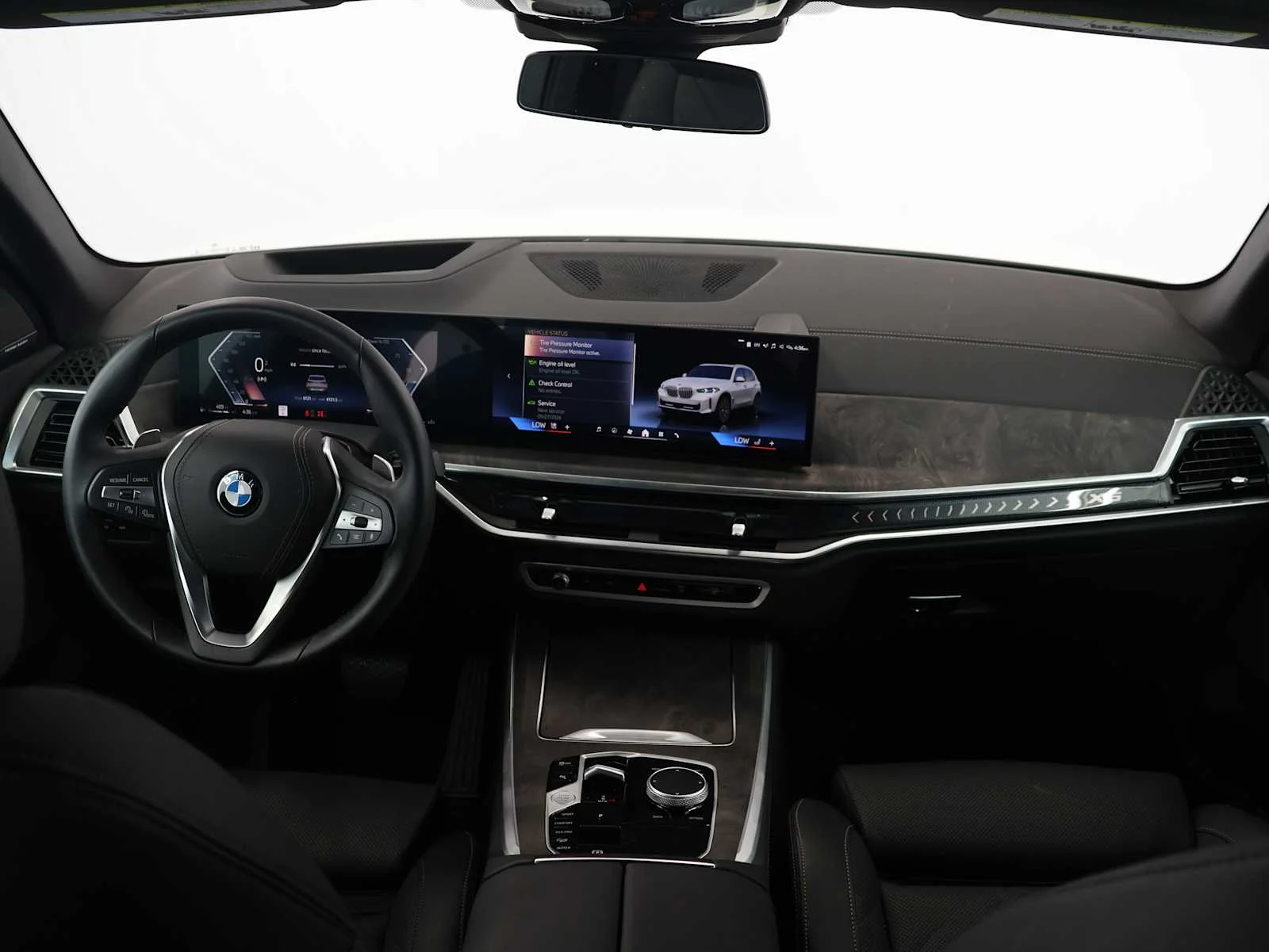 Certified Used 2026 Alpine White BMW xDrive40i image 25