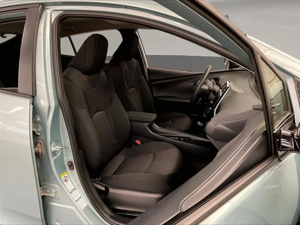 Certified Used 2019 Beige Toyota LE AWD-e image 10