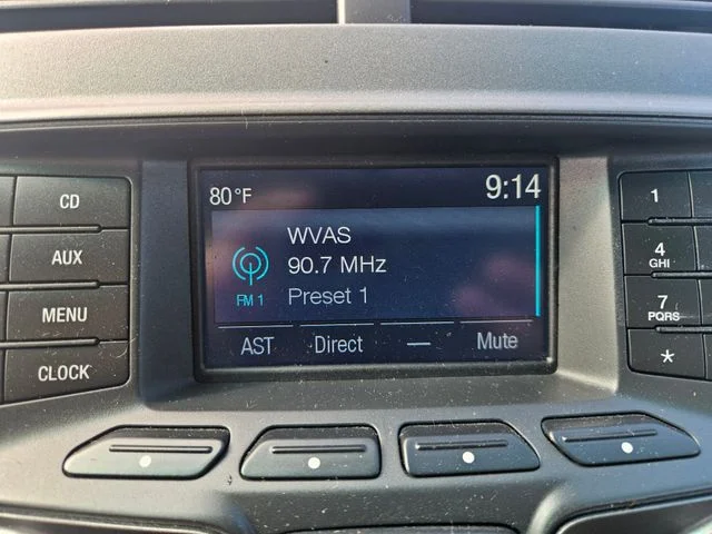 Used 2015 White Ford Base image 19