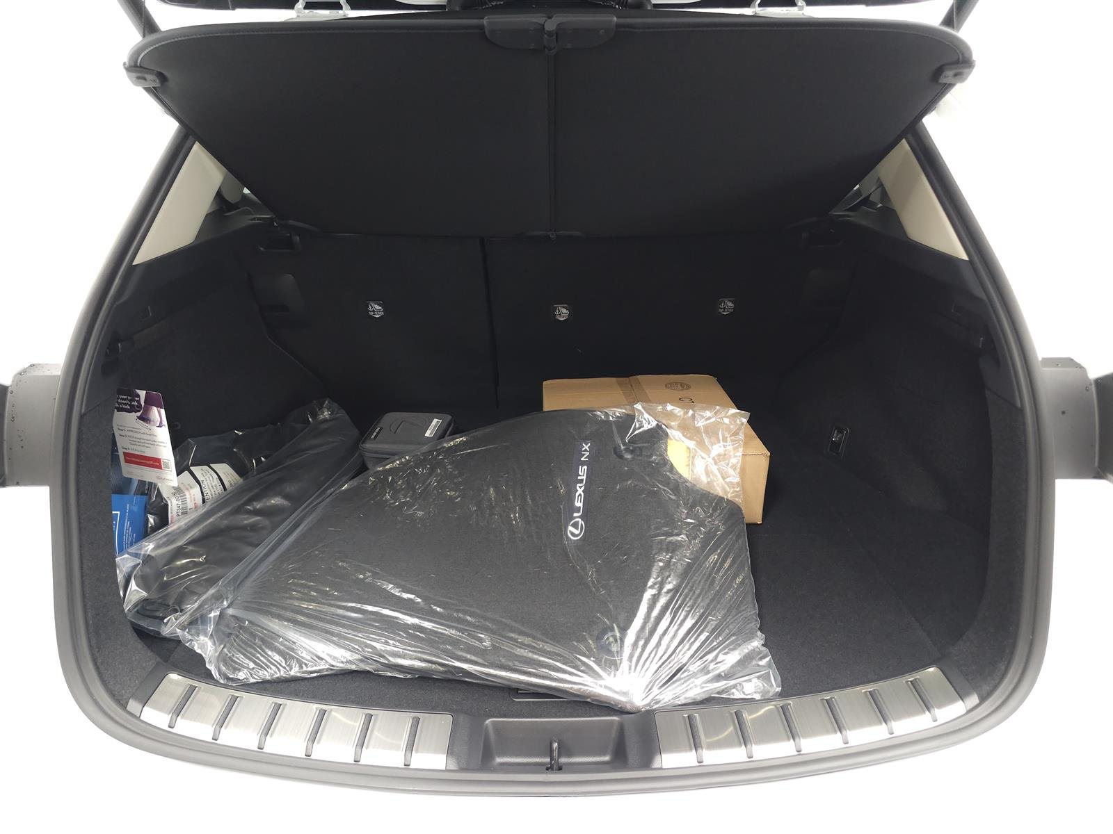 New 2026 Ultra White Lexus NX 450h+ LUXURY AWD image 11