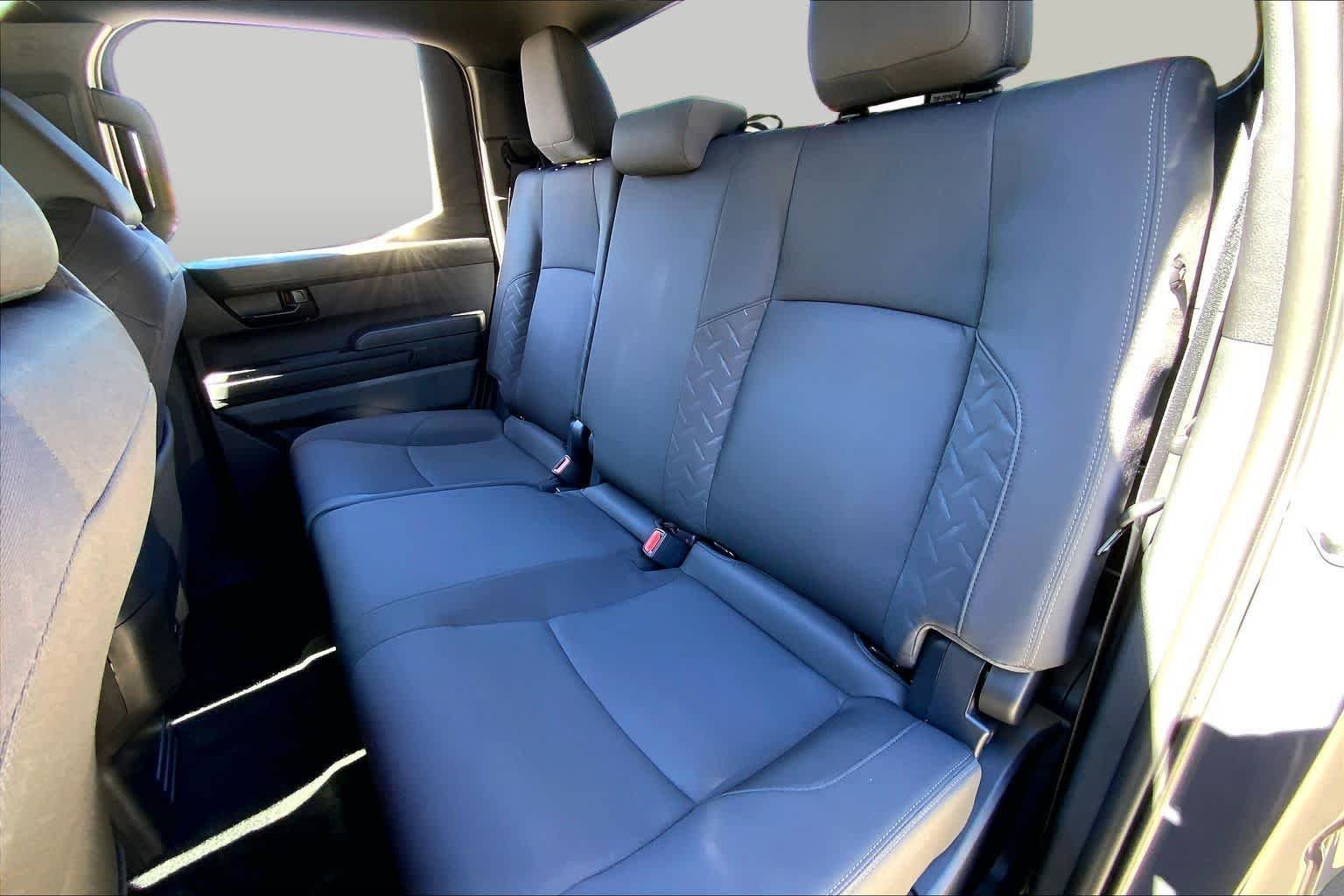 Used 2025 Underground Toyota SR5 image 20