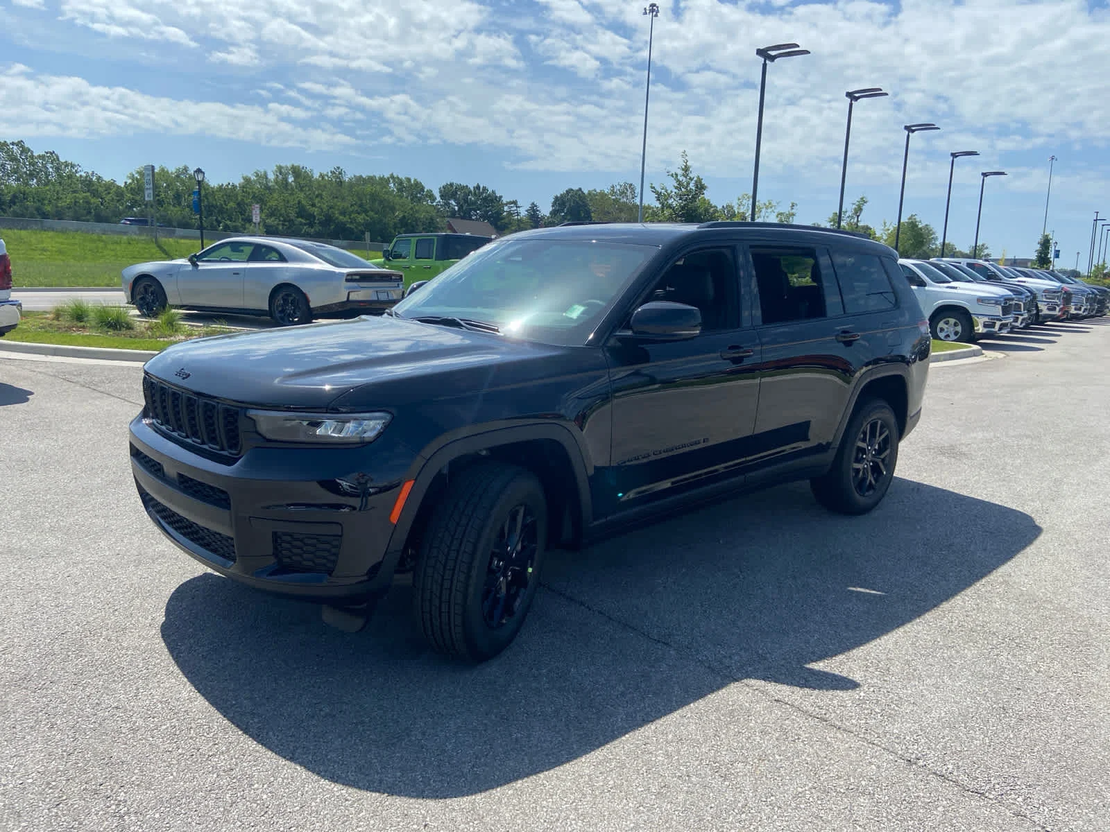 2025 Jeep Grand Cherokee L Altitude - Photo 4