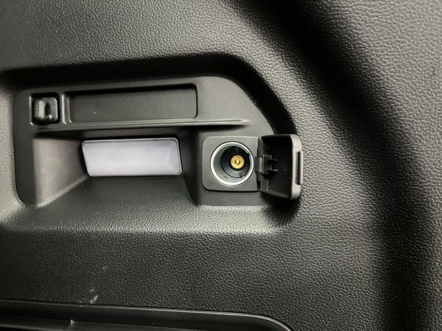 Used 2023 Agate Black Ford XLT image 32