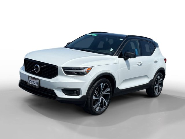 2019 Volvo XC40 R-Design