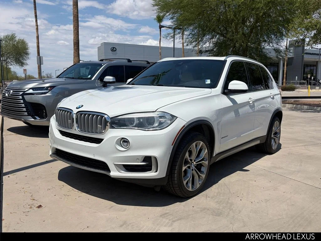 Used 2018 White BMW sDrive35i image 2
