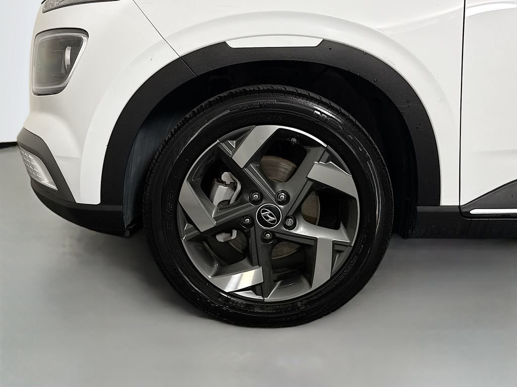 Used 2022 White Hyundai Limited image 30