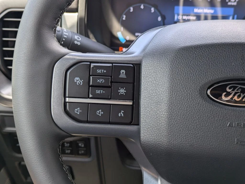 New 2026 Avalanche Ford Lariat image 28