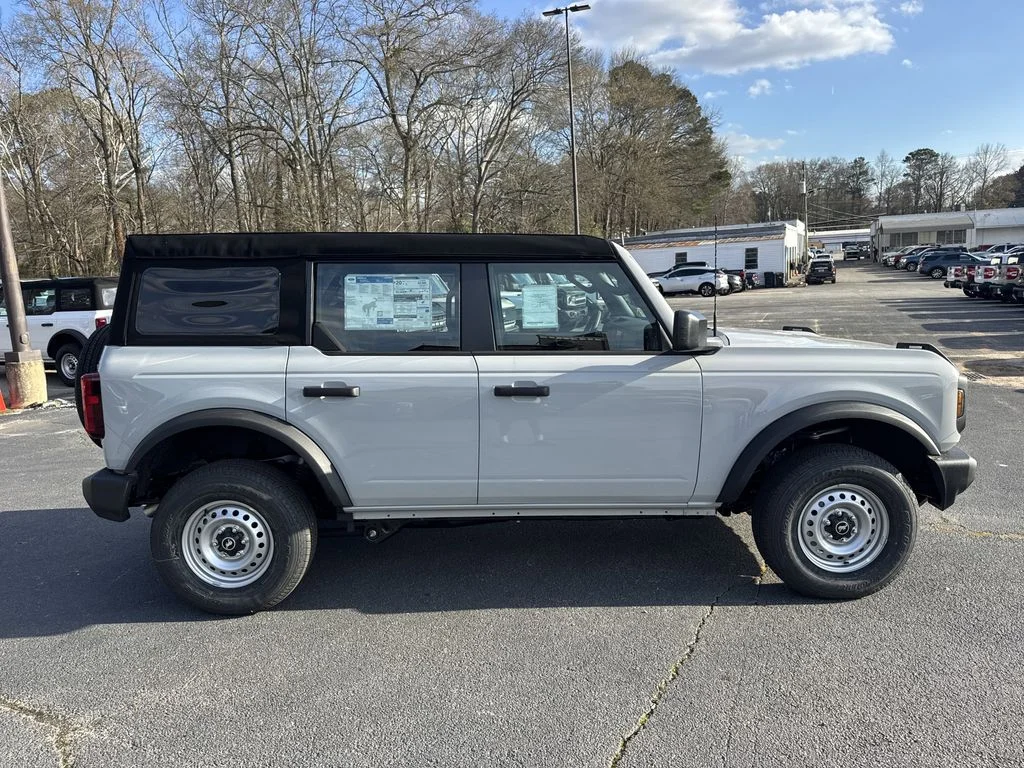 New 2026 White Ford Base image 8
