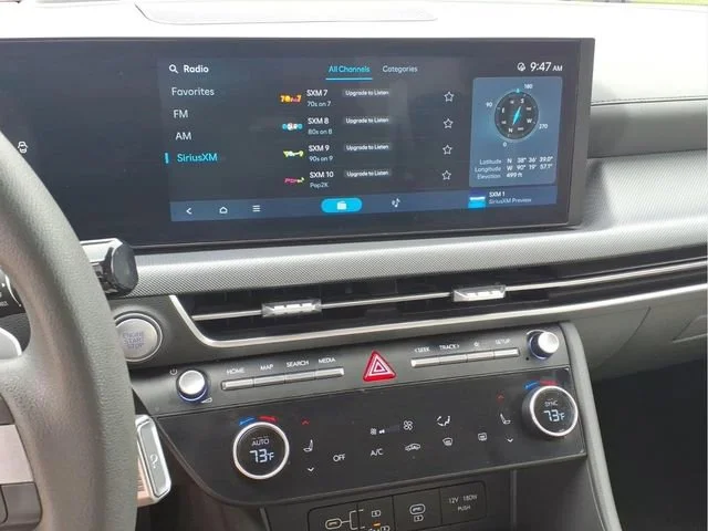 Used 2024  Hyundai SEL image 9