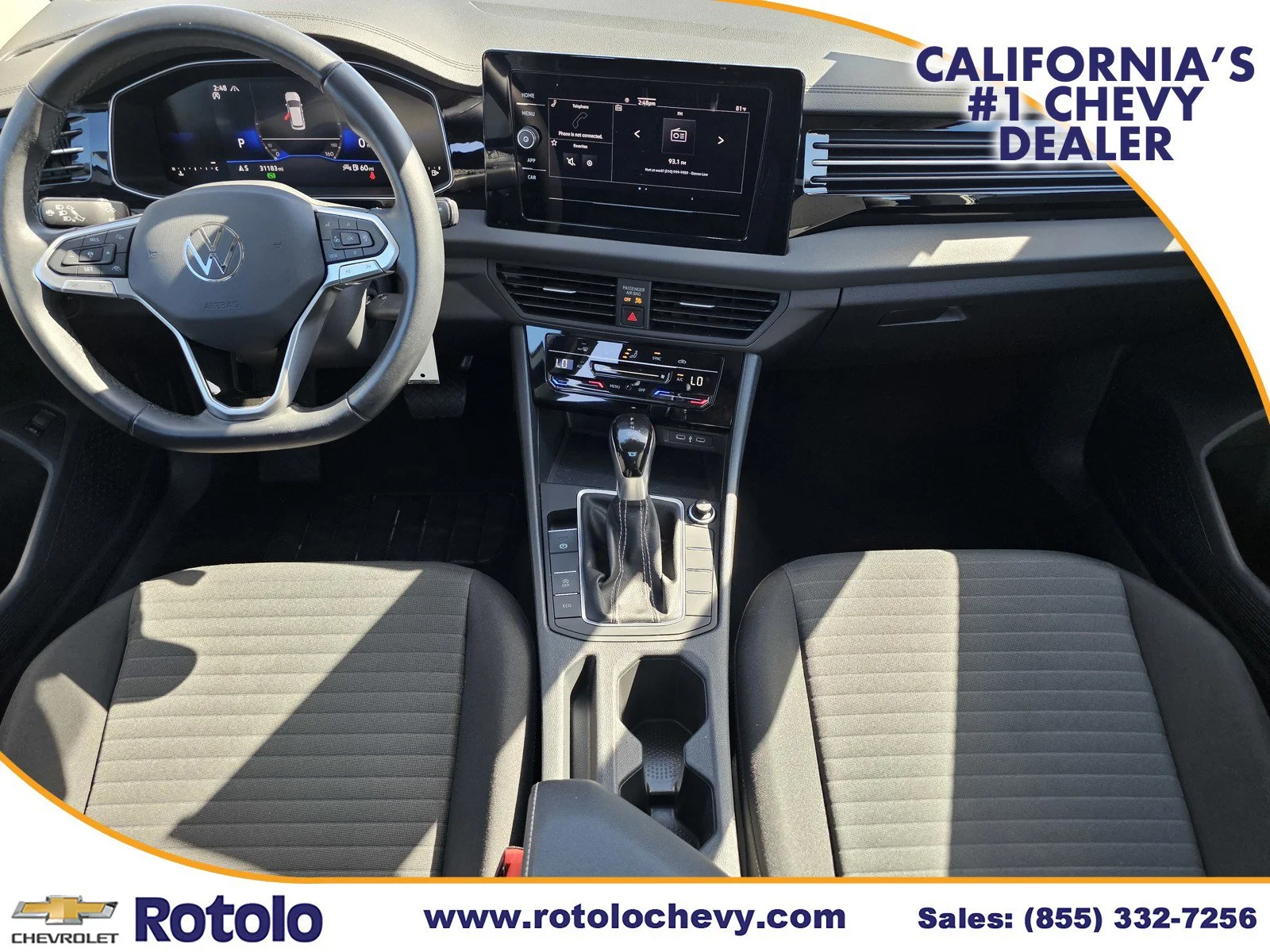 Used 2025  Volkswagen S image 17