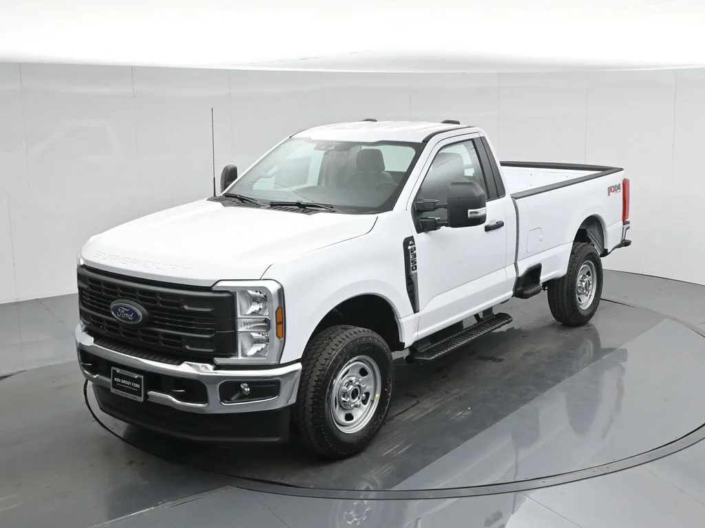 New 2026 Oxford White Ford XL image 31