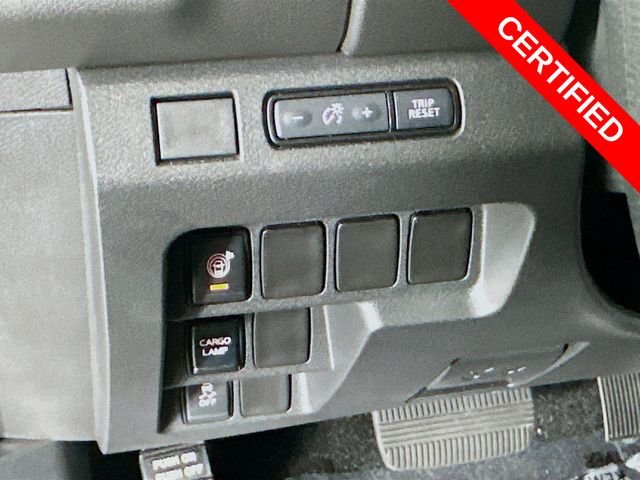 2025 Nissan Frontier SV - Photo 12