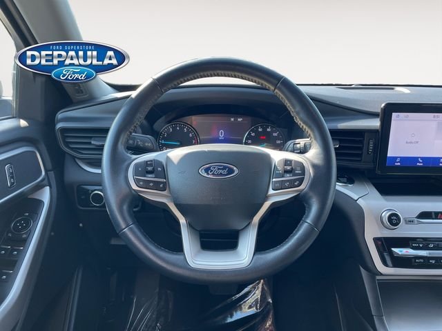 Used 2023 Black Ford XLT image 15