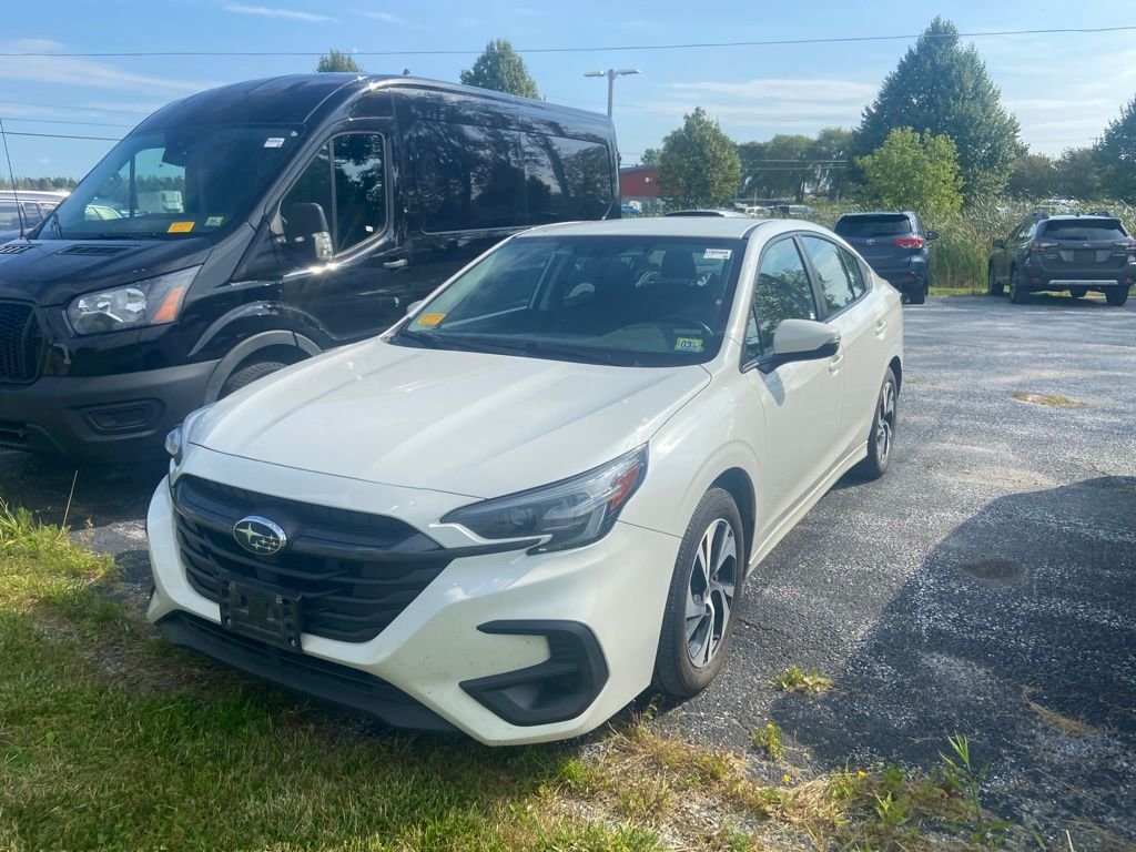Used 2023 Crystal White Pearl Subaru Premium image 3