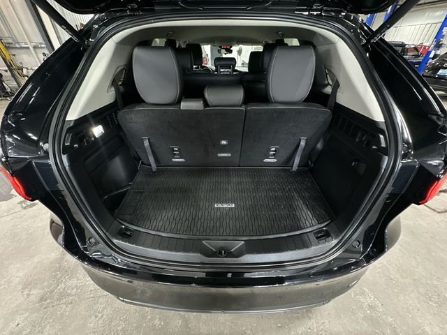 Used 2025 Black Mazda 3.3 Turbo Select image 25