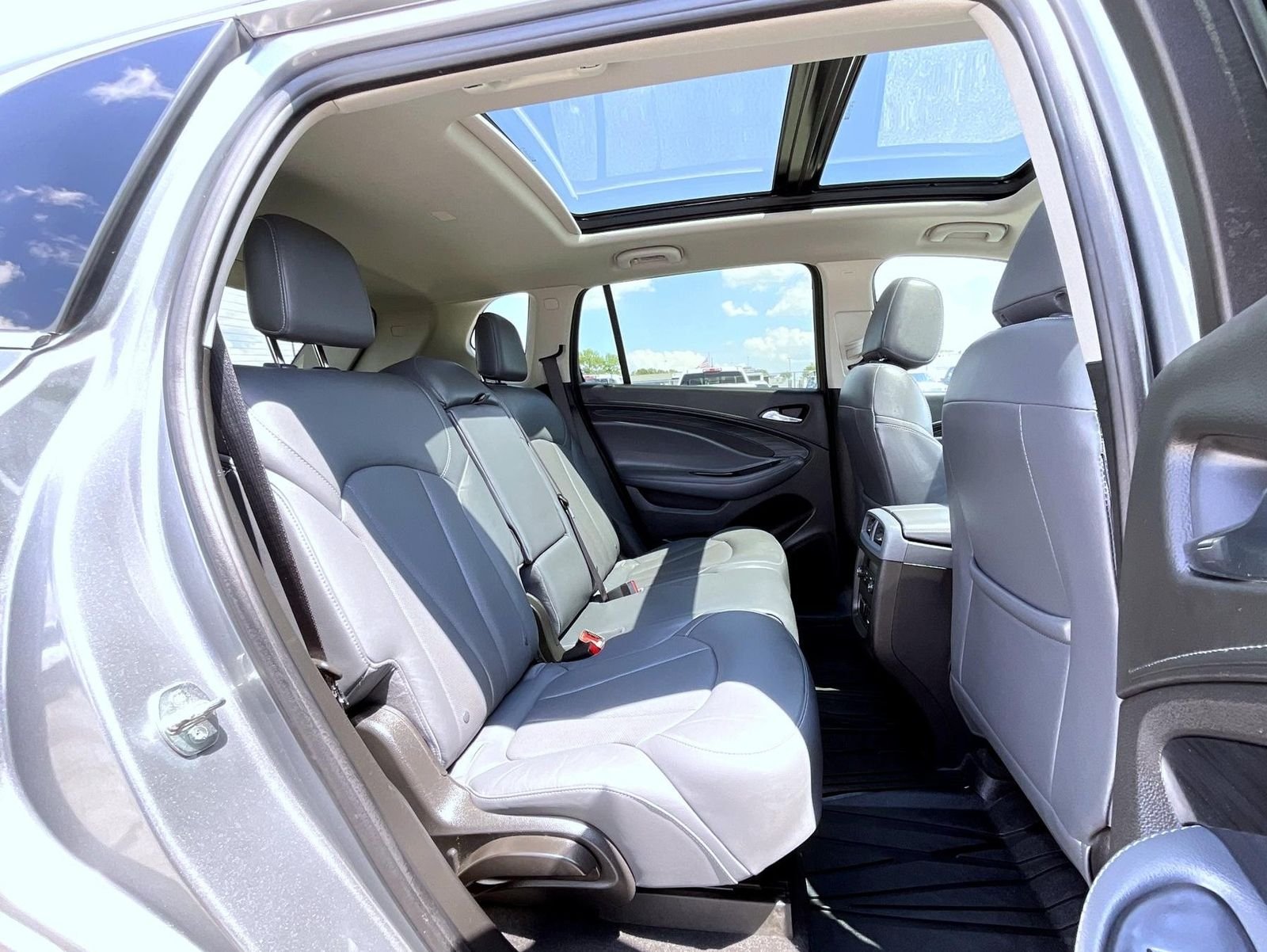 Used 2020 Gray Buick Premium I image 18