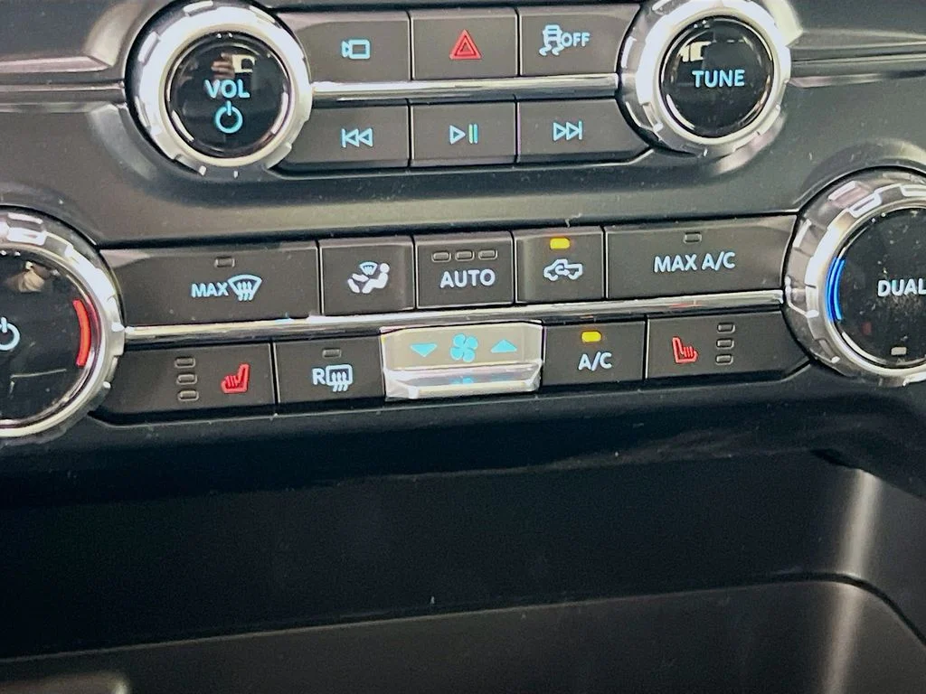 New 2026 Antimatter Blue Metallic Ford XLT image 23