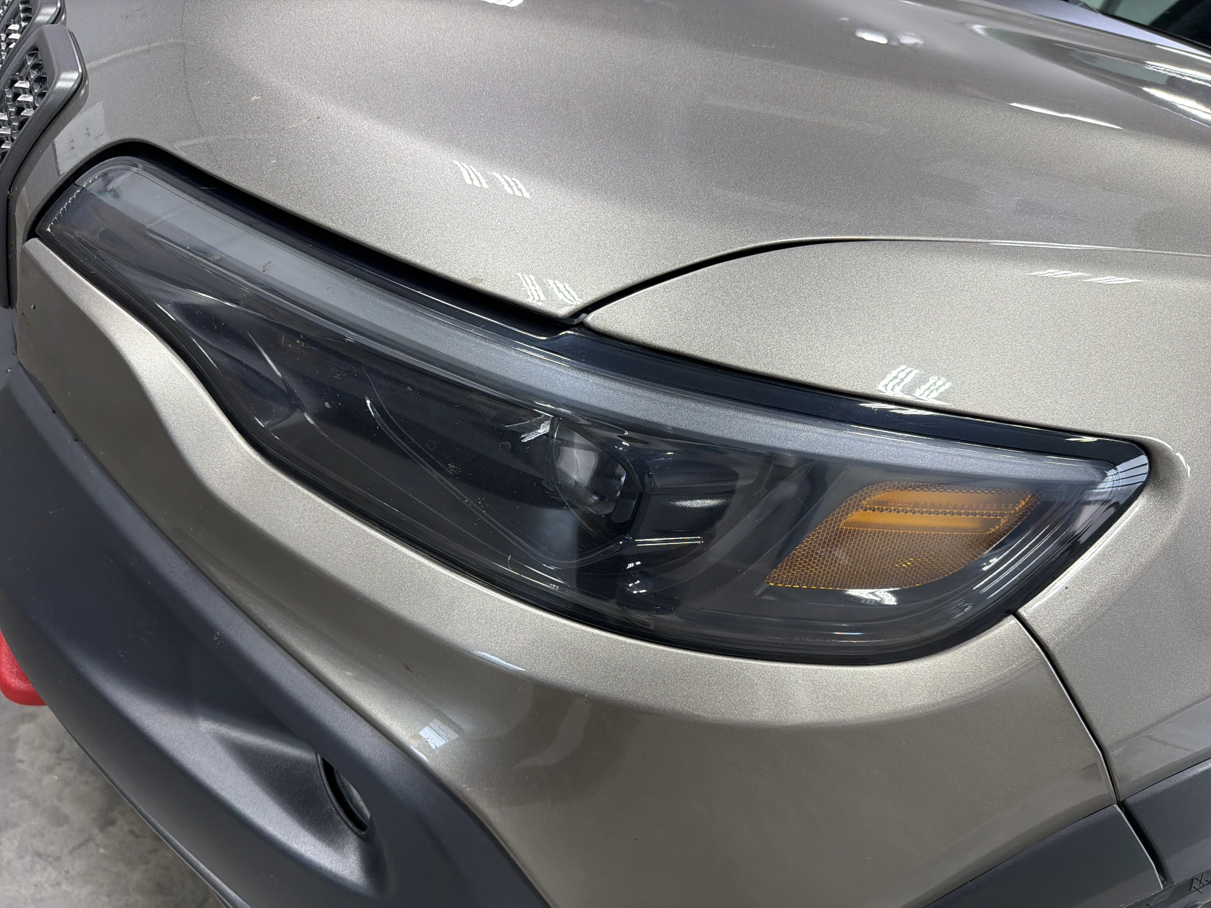 Used 2020 Light Brownstone Pearlcoat Jeep Trailhawk image 16