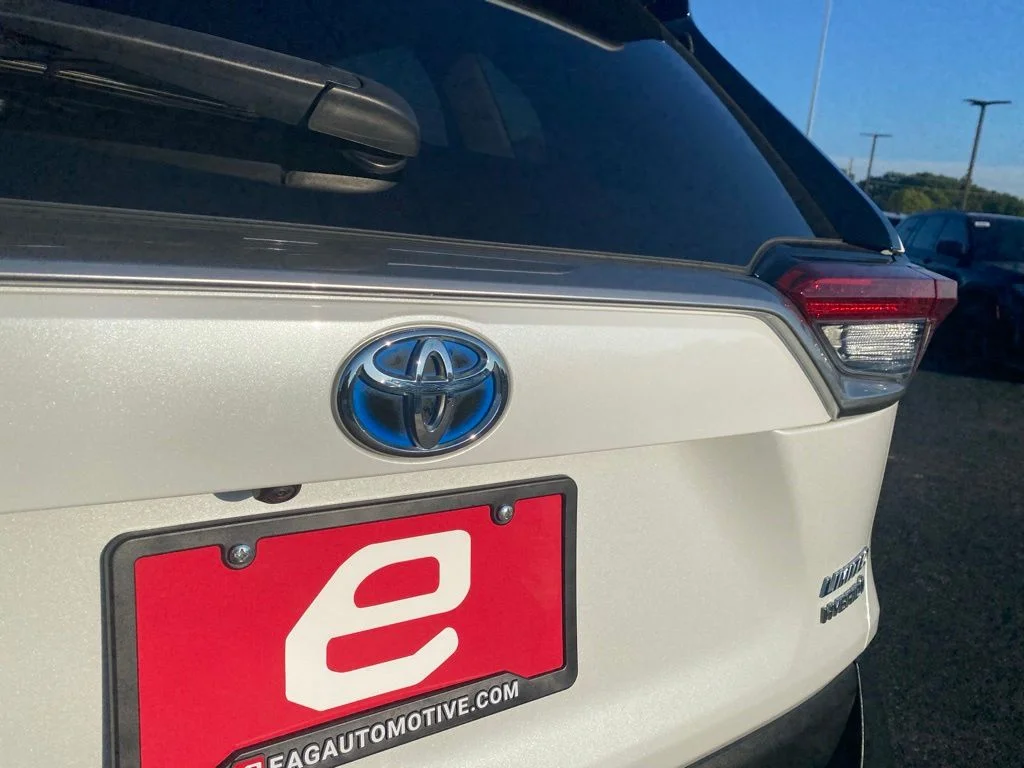 Used 2023 Beige Toyota Limited image 35