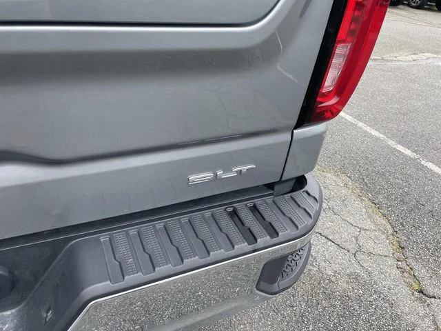 Used 2025 Silver GMC SLT image 5