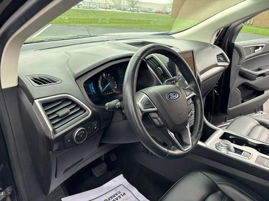 2022 Ford Edge